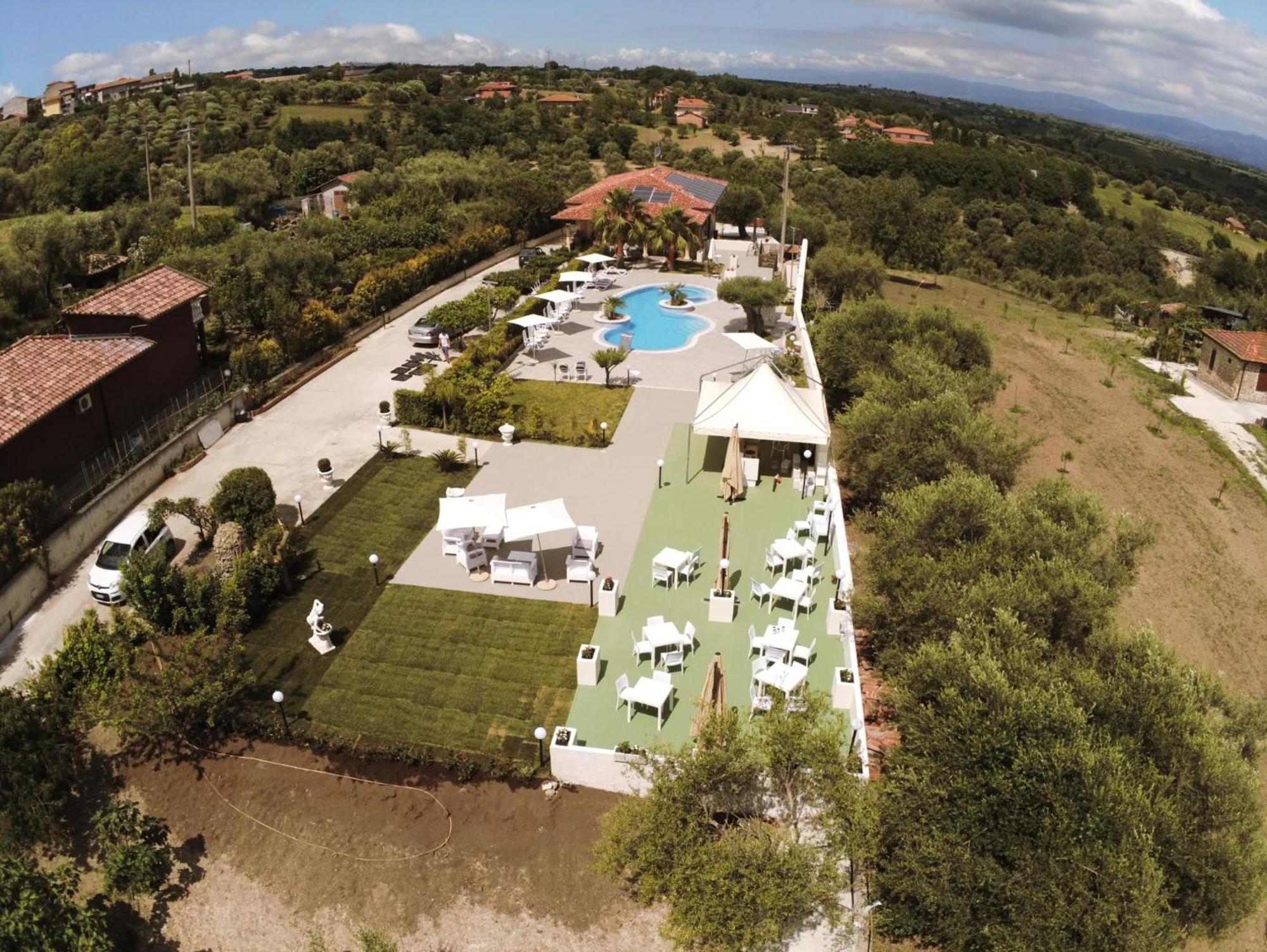 B&B Villa Mery Mileto Exterior foto